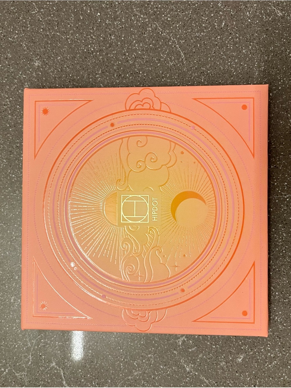 Sunset Glow Eyeshadow Palette - Coral Peach